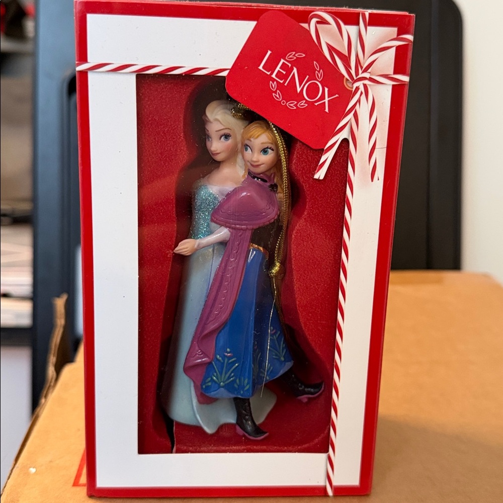 Lenox 2019 Disney Showcase Collection Elsa and Anna Christmas Ornament
